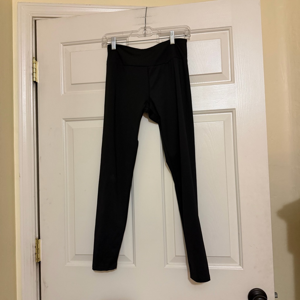 Vuori Women’s Black Solid Leggings Tights Size Large L